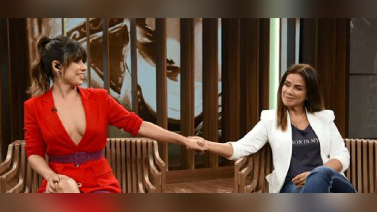 Mãe de Paula Fernandes comenta sobre menção da filha a suicídio