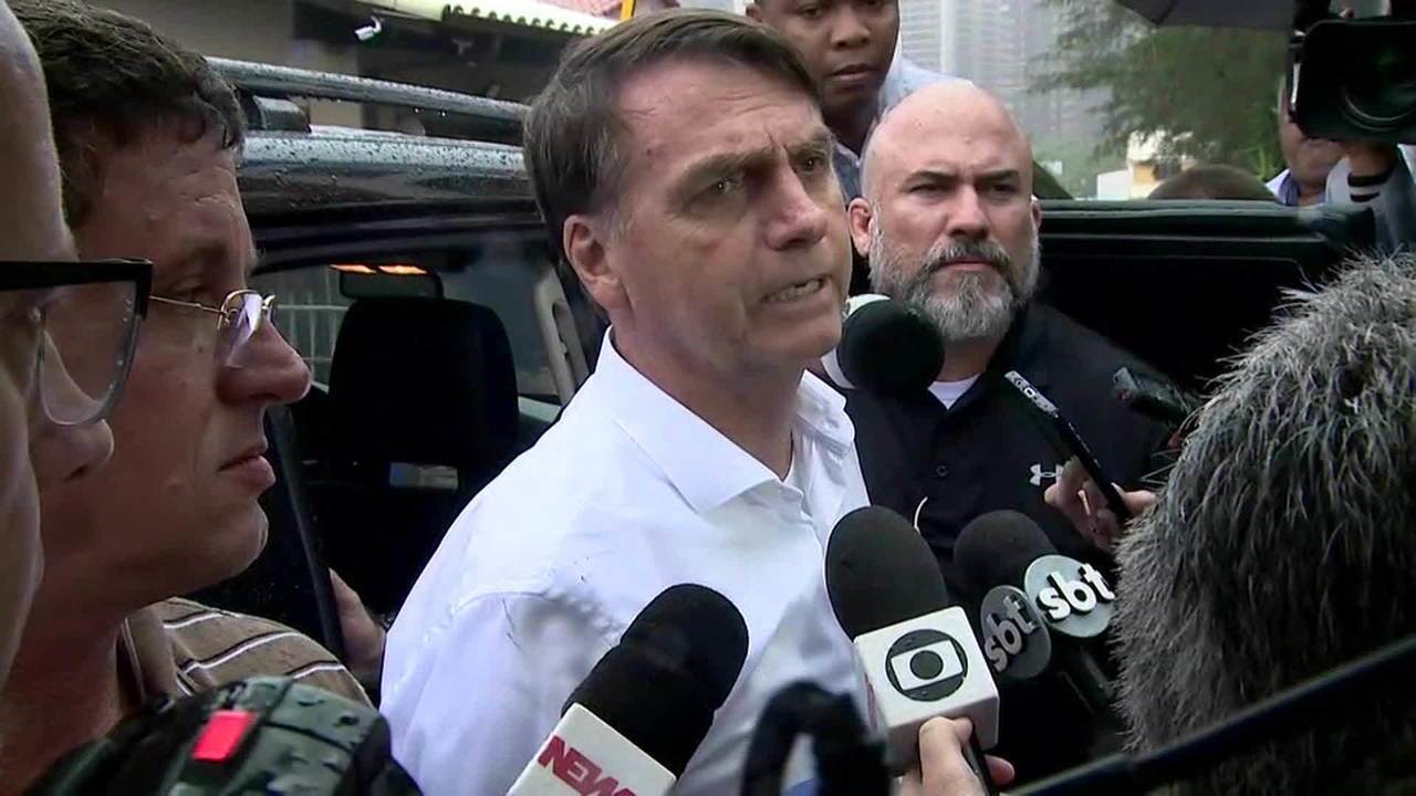 Bolsonaro desmente rumores sobre indicação para o Ministério da Educação