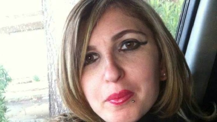 annunci gay a rimini escort lusso salerno annunci gay a rimini escort lusso salerno
