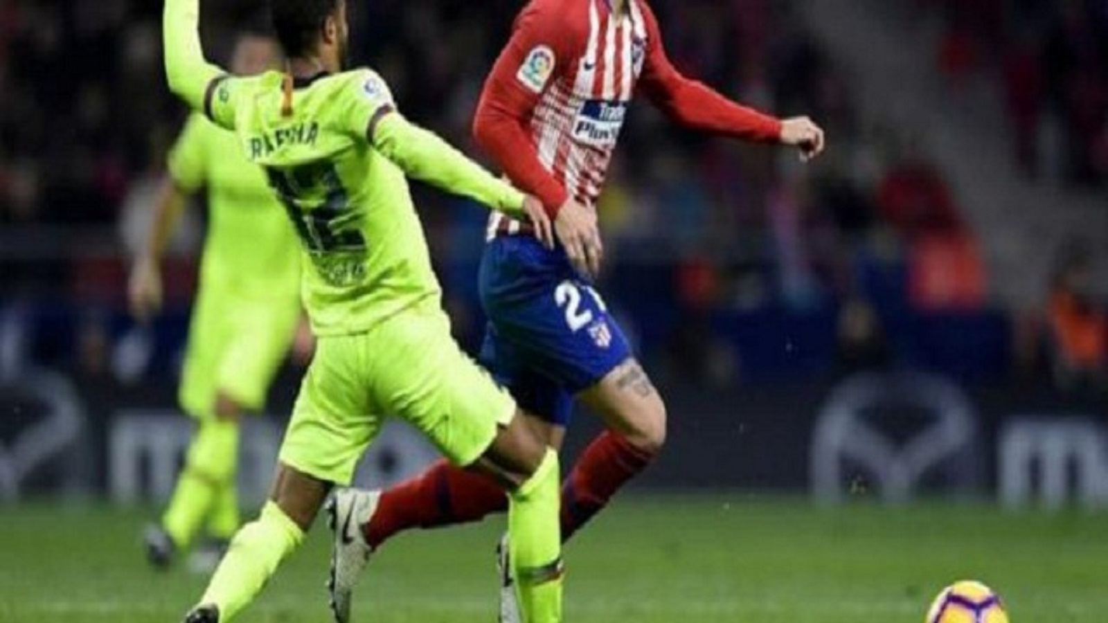 VIDEO: Las lesiones complican al Barcelona: ahora Rafinha y Sergi Roberto