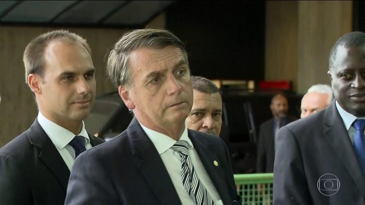 Bolsonaro traça planos para aprovar reforma da previdência