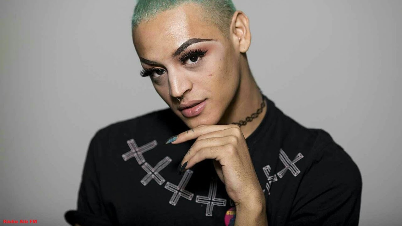 Pabllo Vittar supera várias famosas no ranking de mulher mais sexy