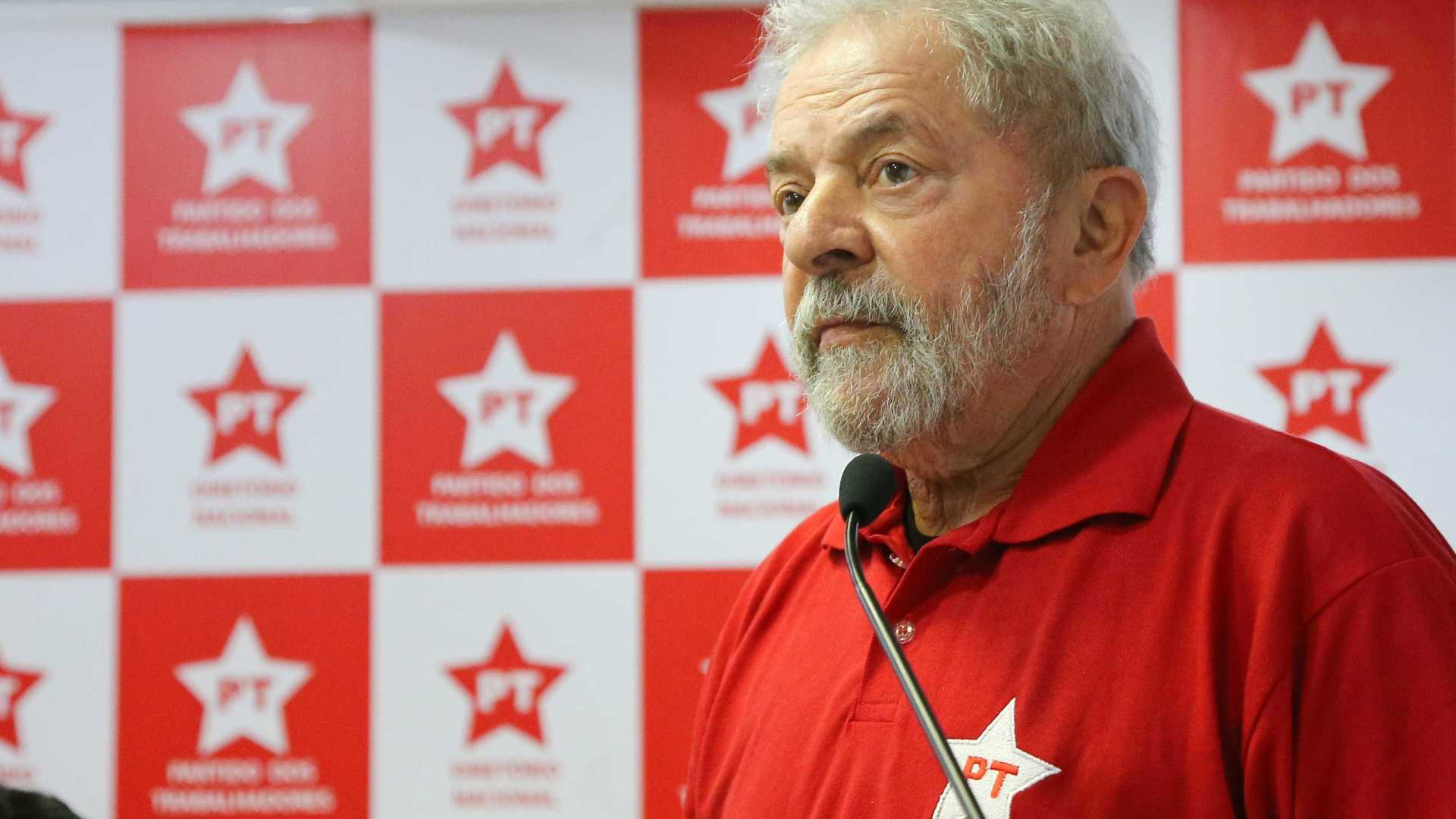 Lula estaria abatido após vistas ilustres sumirem