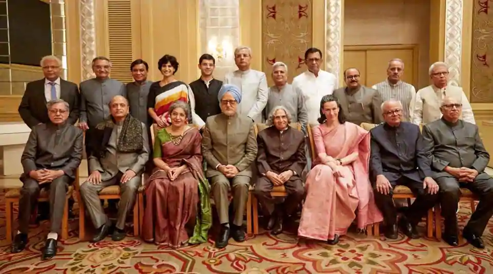 'The Accidental Prime Minister' Review: Anupam Kher rocks as Manmohan Singh