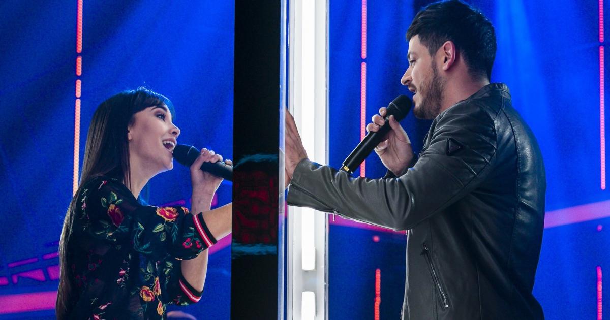 VIDEO: Cepeda y Aitana se mandan mensajes en pleno concierto