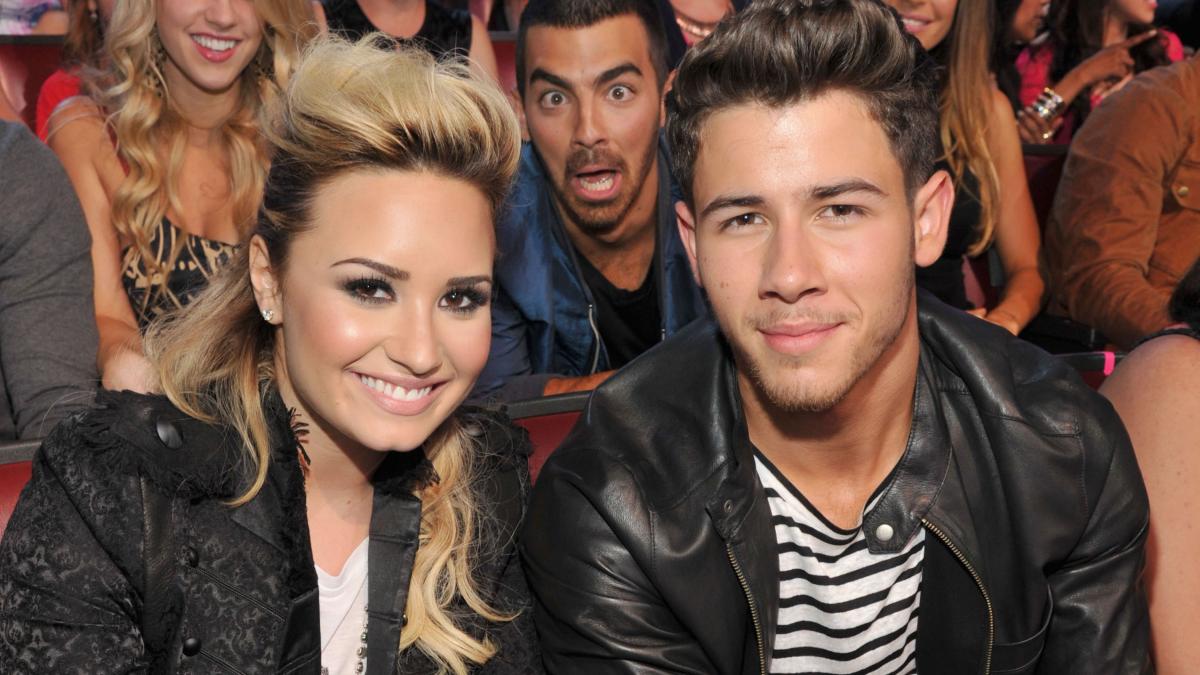 Demi Lovato se molesta con Nick Jonas por no invitarla a su boda