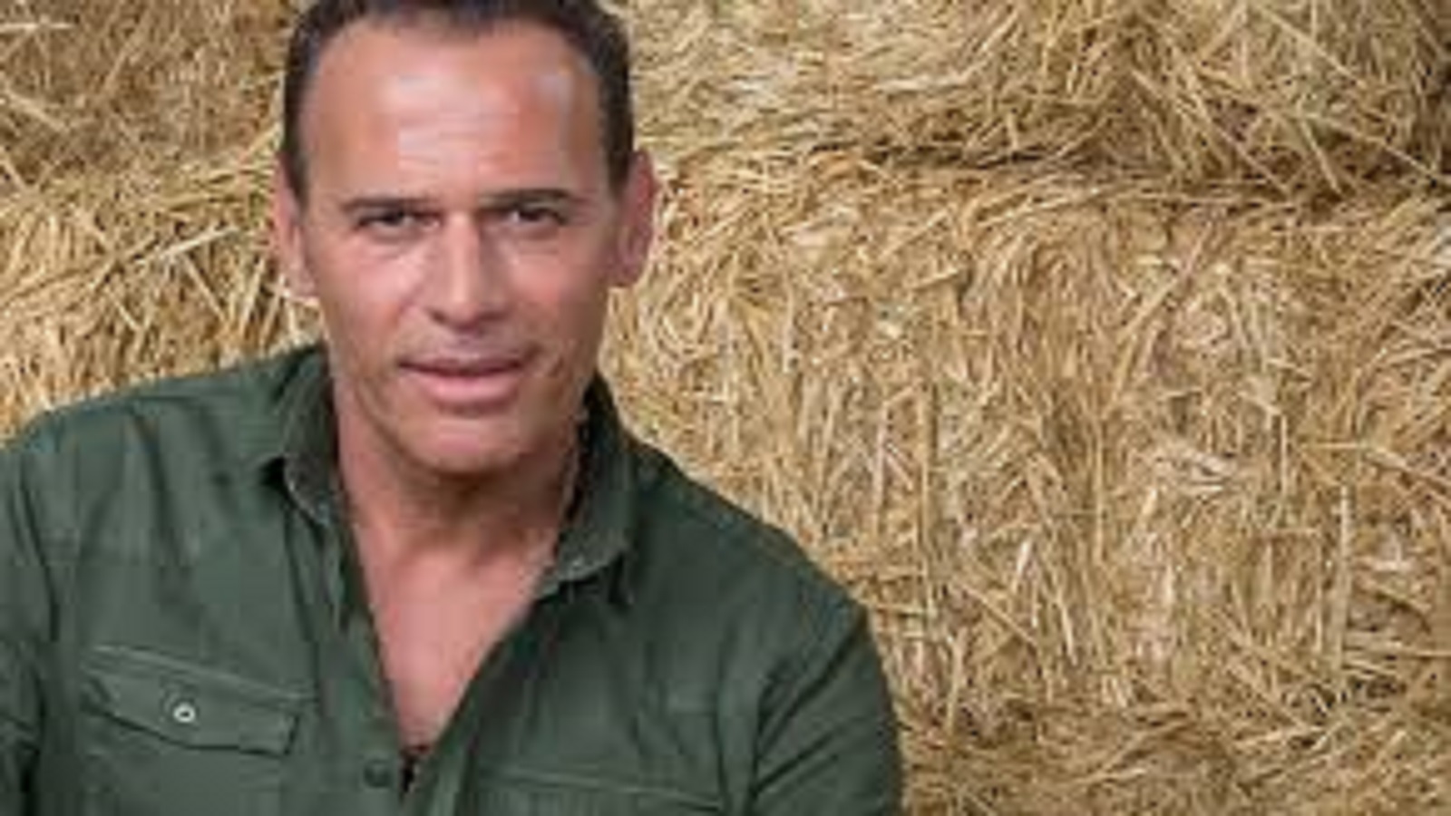 Carlos Lozano no apareció en Sábado Deluxe