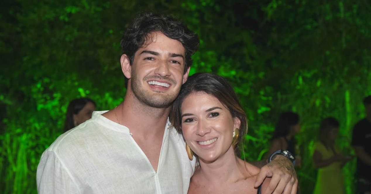 As famosas que se relacionam com jogadores de futebol
