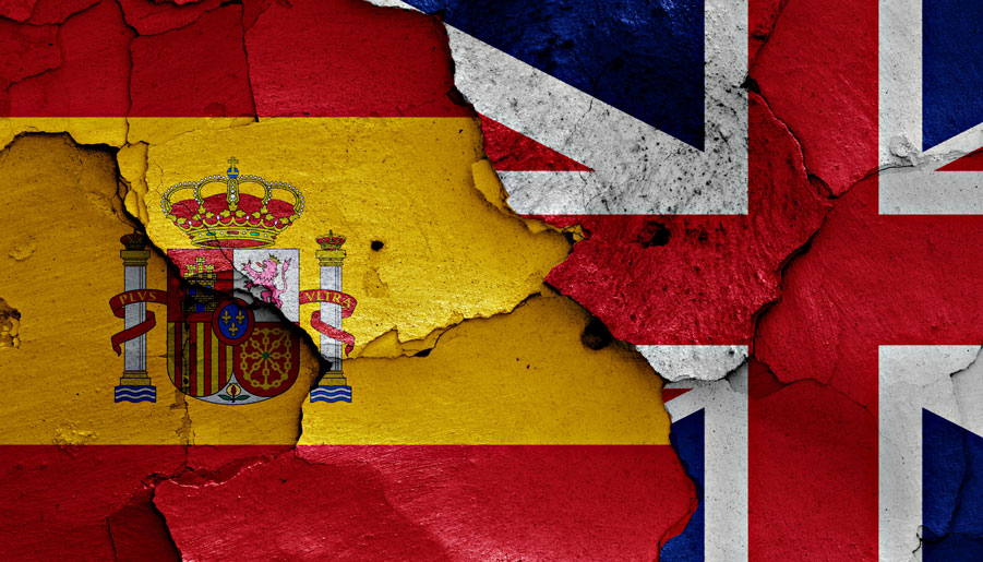 VIDEO: El Gobierno prepara un decreto para proteger a los españoles del Brexit