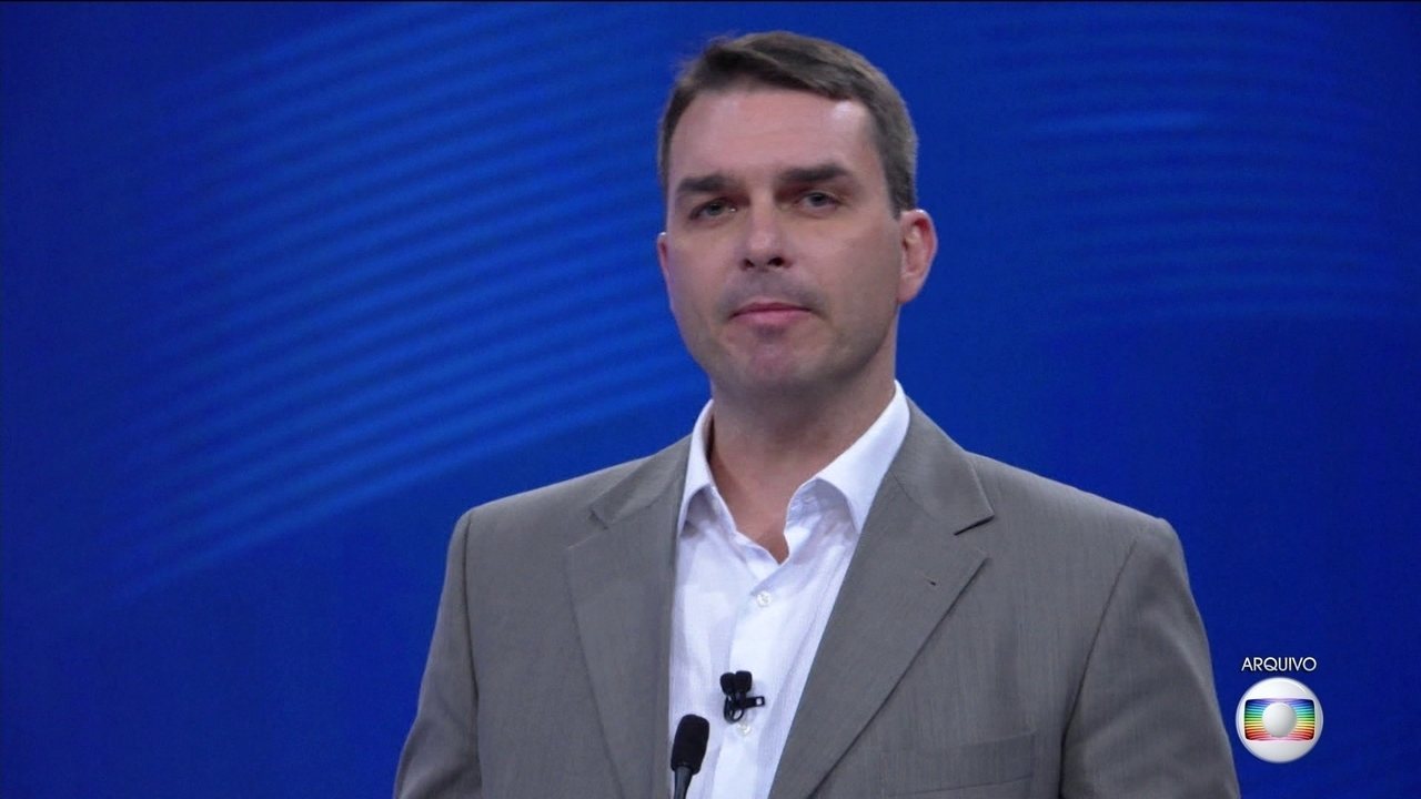 Ministro Fux suspende investigação contra ex-assessor de Flávio Bolsonaro