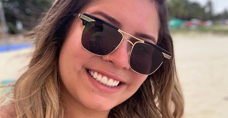 De biquíni, Marília Mendonça posta foto nas redes sociais após perder 20kg
