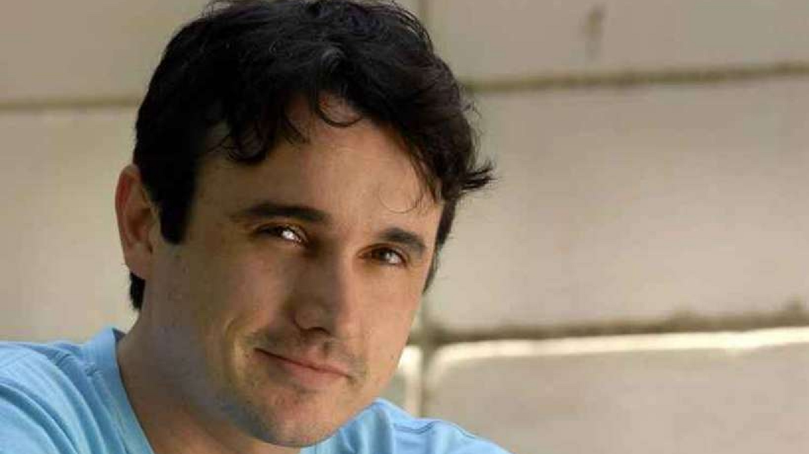 Caio Junqueira morre e recebe homenagens emocionantes de famosos