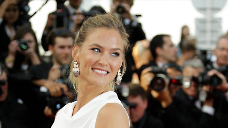 Bar Refaeli estará entre los presentadores de Eurovisión en Tel Aviv