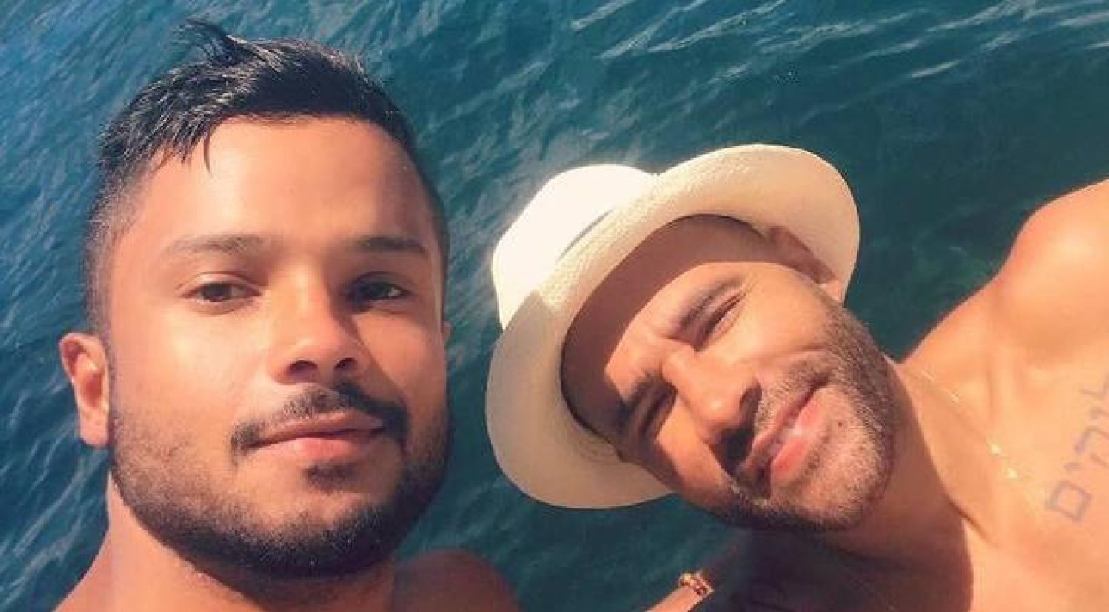 Rodrigo Sant'Anna publica foto do namorado e faz declaração emocionante: 'te amo'