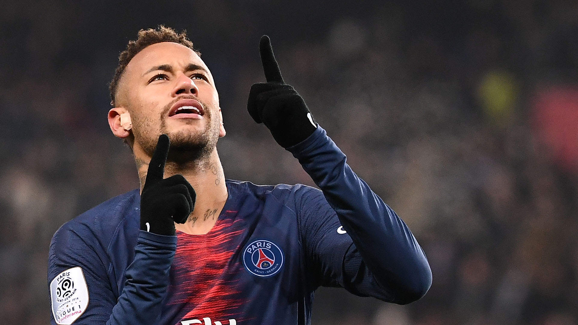 Mercato PSG : Manchester United serait en pole pour recruter Neymar