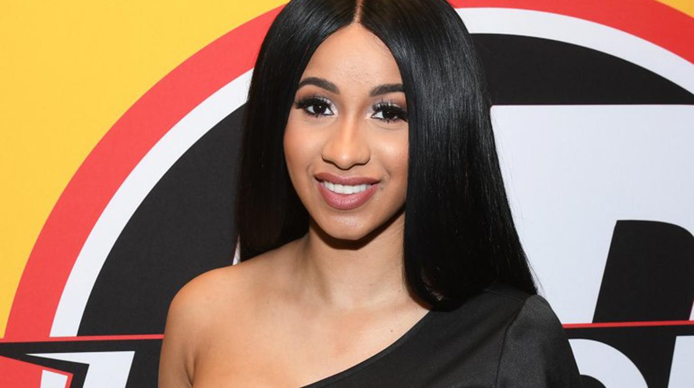 La rapera Cardi B admite que sufrió depresión después de que naciera su hija