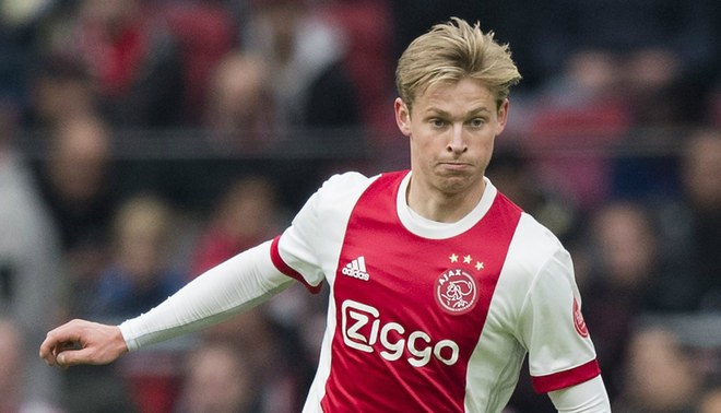 El Barça pone el foco en De Ligt
