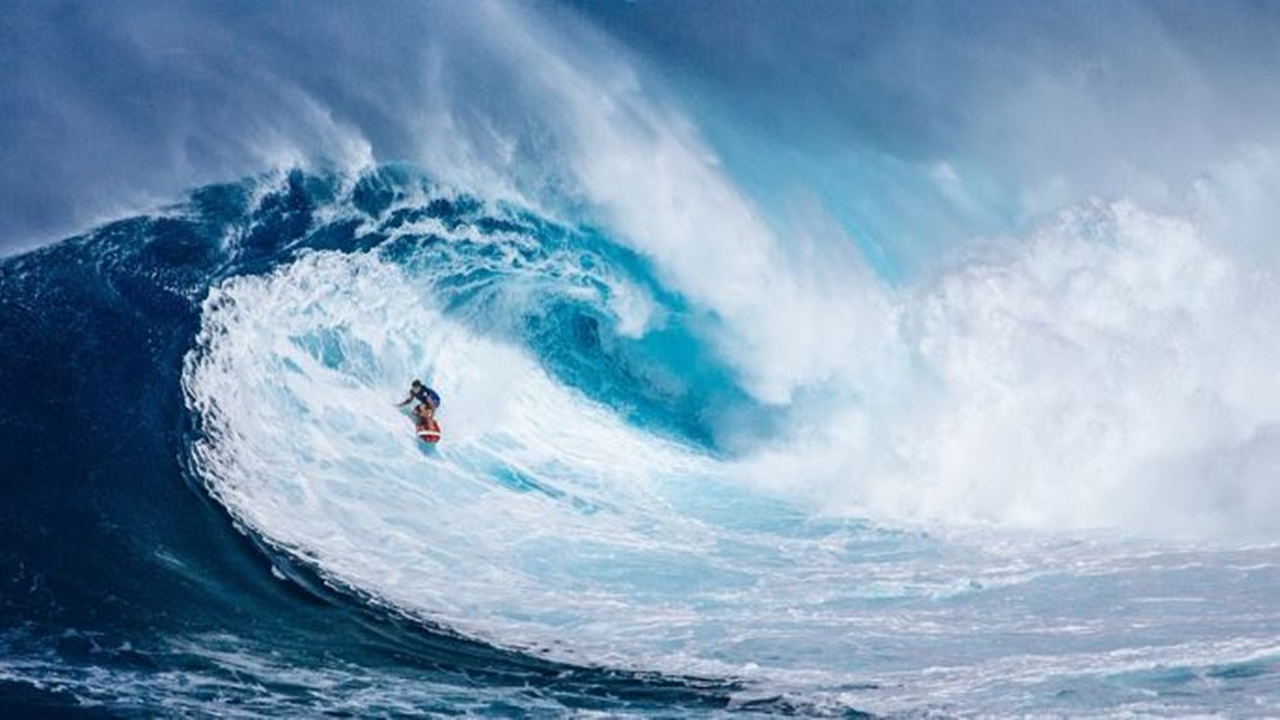 Hawaii: Unprecedented winter storm brought high waves, snow and 191-mph wind gusts