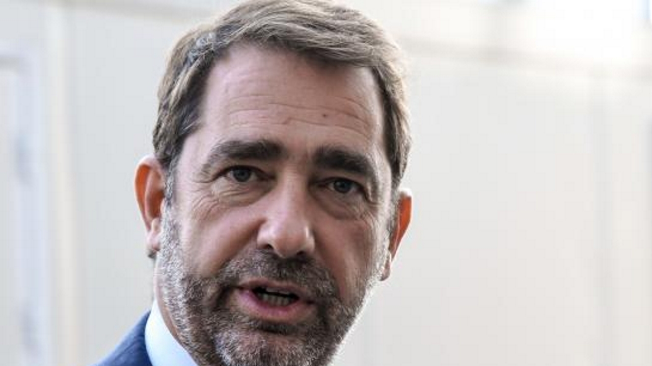 Castaner dénonce le 'délire' de Christophe Chalençon qui appelle au coup d'Etat