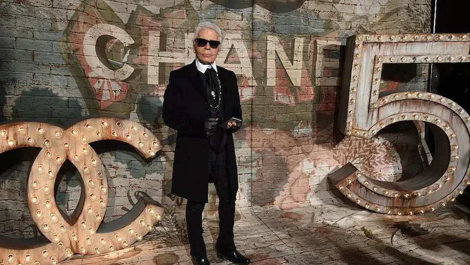 Le célèbre designer Karl Lagerfeld s'est éteint ce matin