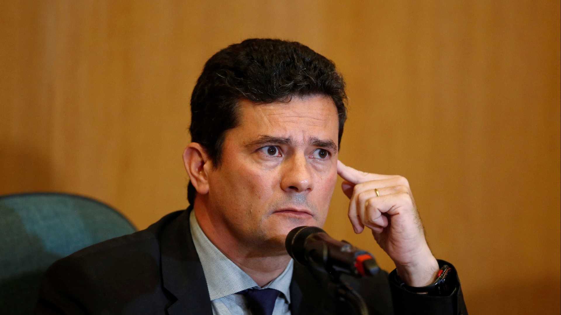 Moro recua de nomeação de especialista, após repercussão e pressão de Bolsonaro