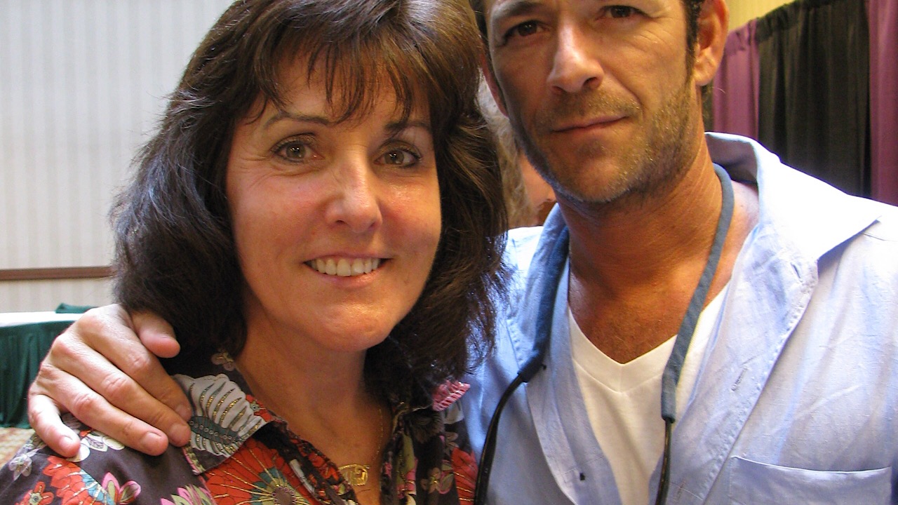 Luke Perry of Beverly Hills, 90210 and Riverdale dies at 52