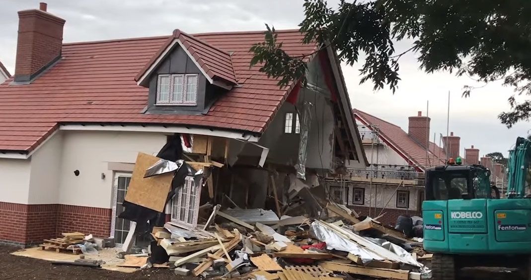 En Gran Bretaña un obrero es condenado por demoler una obra y grabarlo con una GoPro