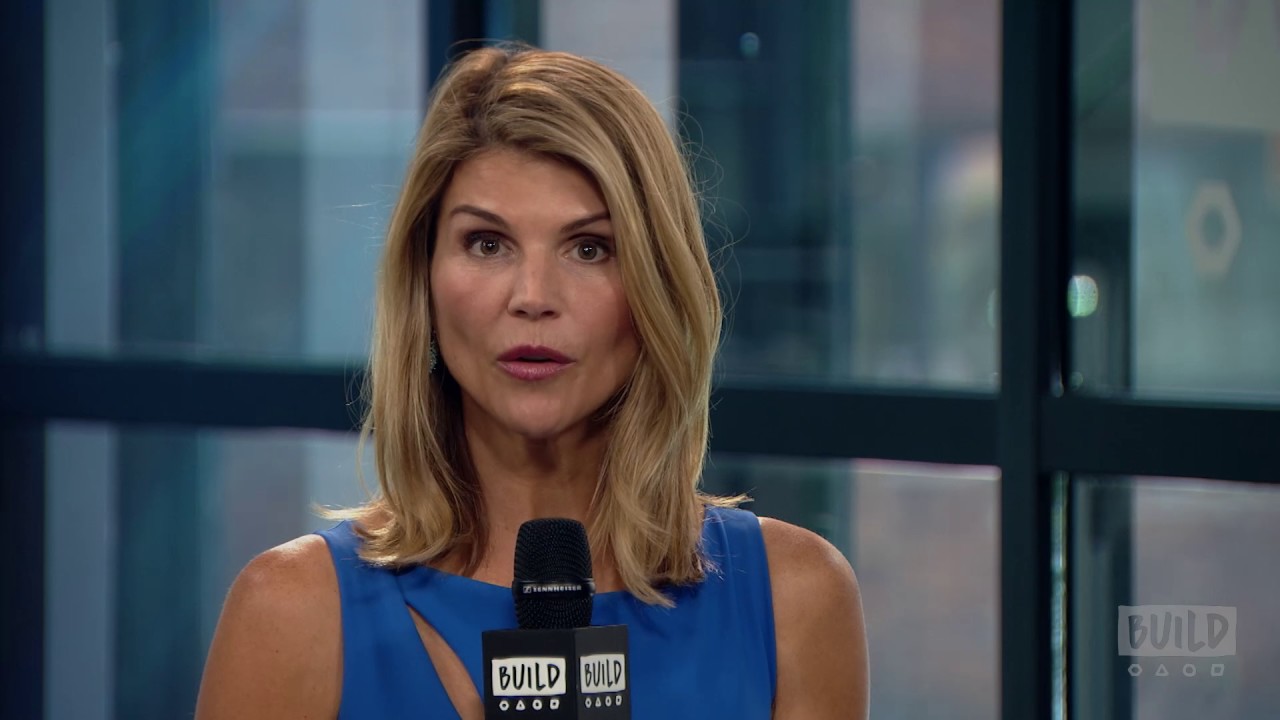 When Calls the Heart cuts all ties with Lori Loughlin