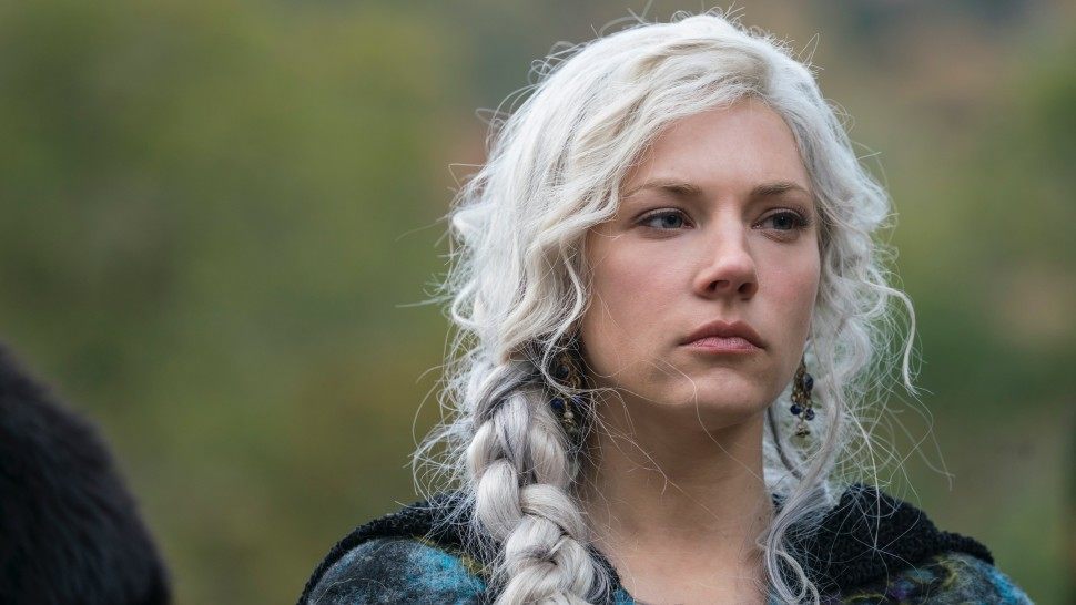 Katheryn Winnick se despede de Vikings e fala sobre personagem