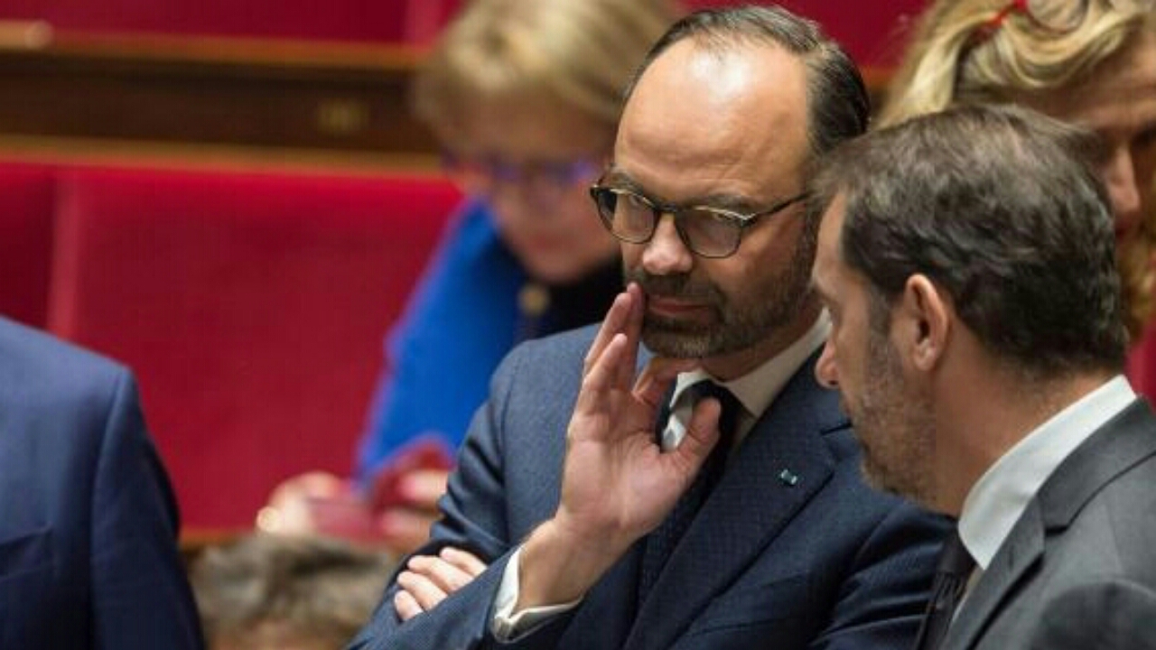 Gilets jaunes : Edouard Philippe annonce un renforcement des mesures contre les casseurs