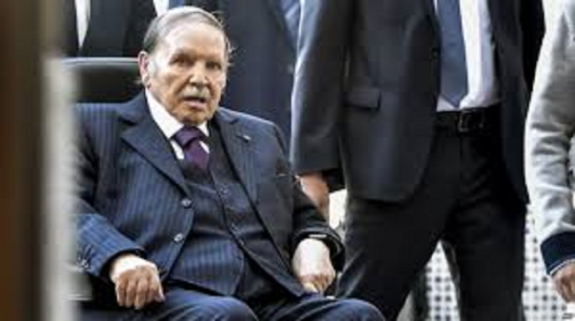 Le 19 mars, le peuple algérien se réunit et manifeste contre Bouteflika