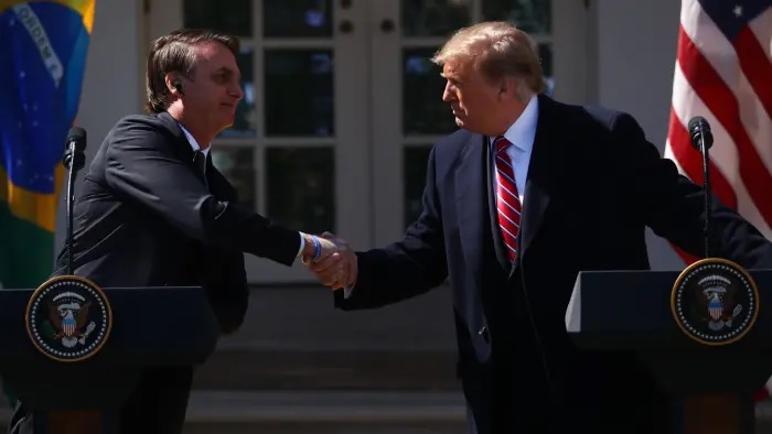 Bolsonaro diz que muitos imigrantes são mal-intencionados