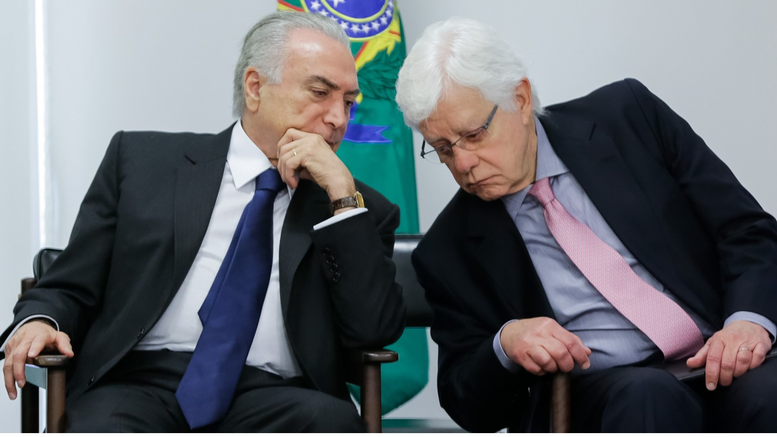 Jair Bolsonaro fala sobre prisão de Michel Temer