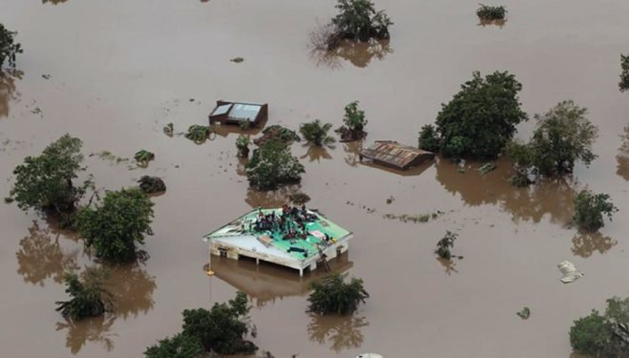 O ciclone que atingiu Malwi, Zimbábue e Moçambique já deixou causou mais de 500 mortes