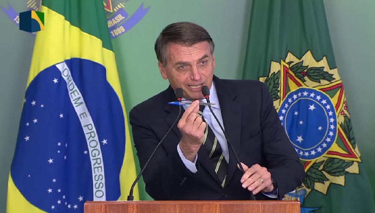 Desde que Bolsonaro tomou posse a aprovação do seu governo caiu 15 pontos