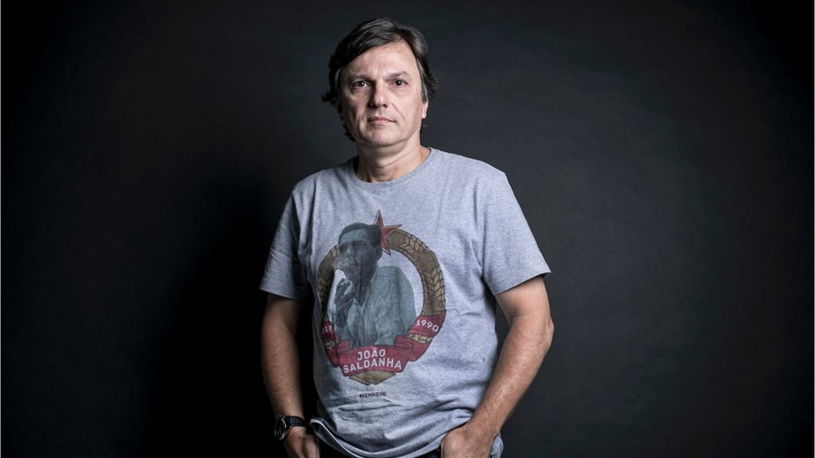 Torcedor é demitido de emprego após xingar jornalista em rede social