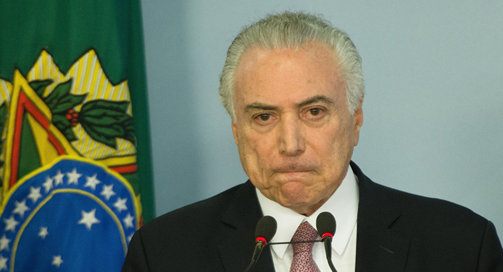 Marcela Temer está preocupada com comentários hostis na escola de Michelzinho