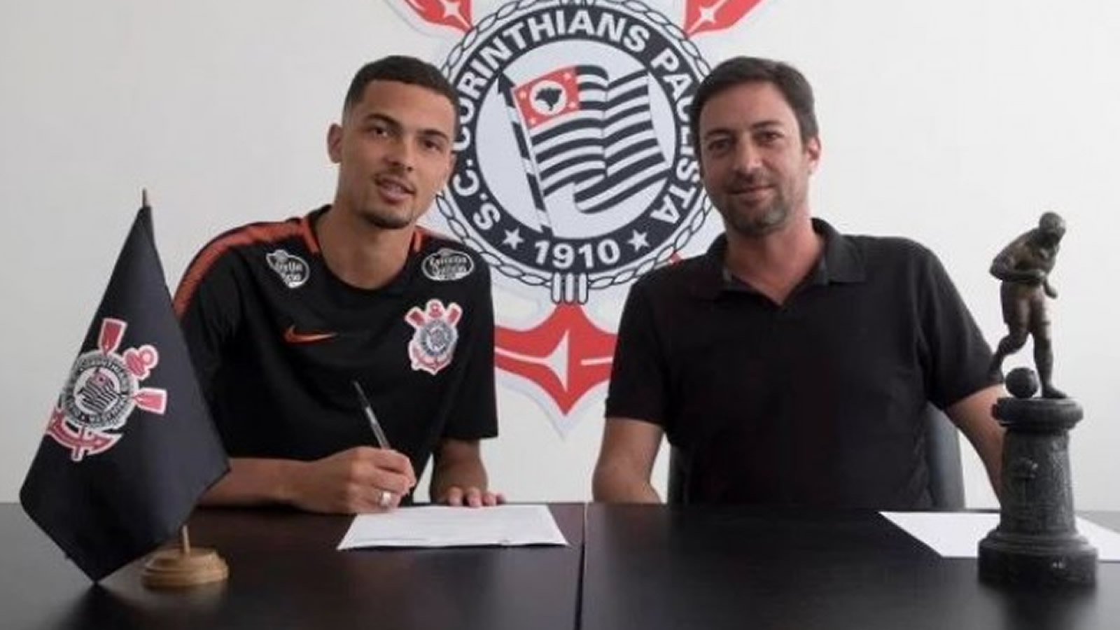 Thiaguinho deve ser comprado em definitivo pelo Corinthians nos próximos dias