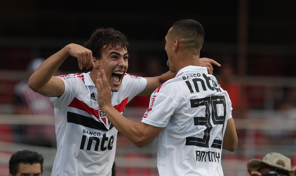 São Paulo recebe o Palmeiras pelo jogo de ida das semifinais do Paulistão
