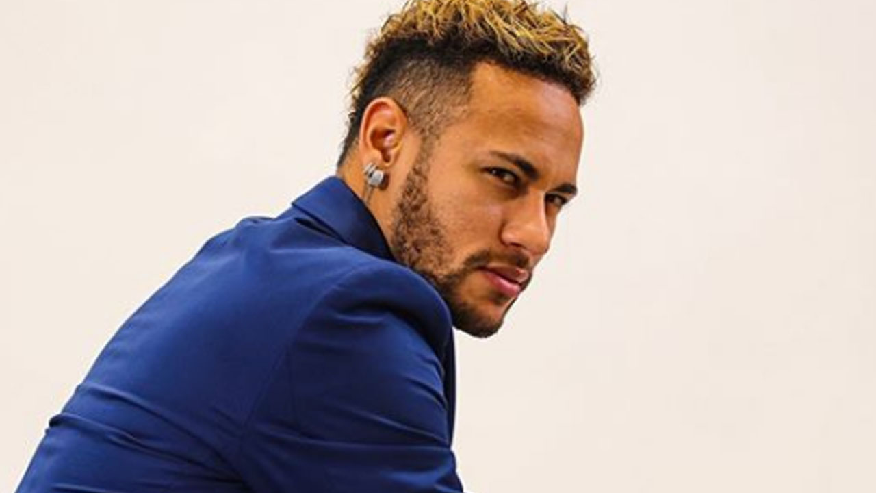Mais de 2 meses depois, Neymar volta a treinar no PSG