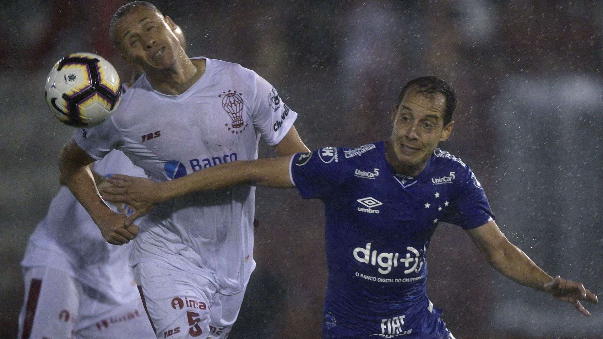 Cruzeiro recebe lanterna do seu grupo e pode garantir classificação na Libertadores