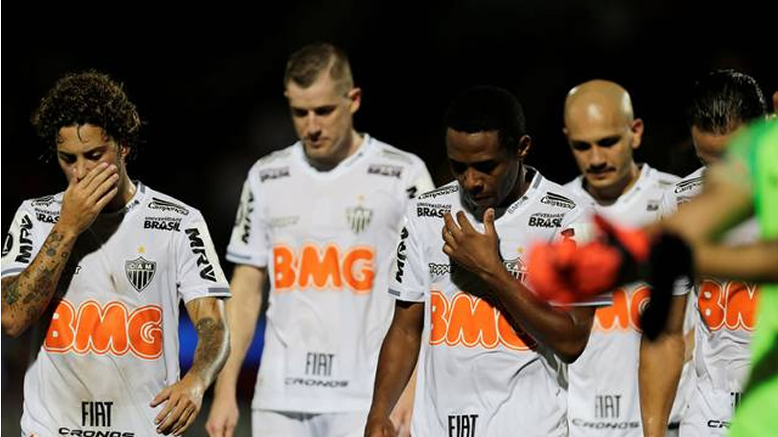 Galo perde no Paraguai e se complica na Libertadores