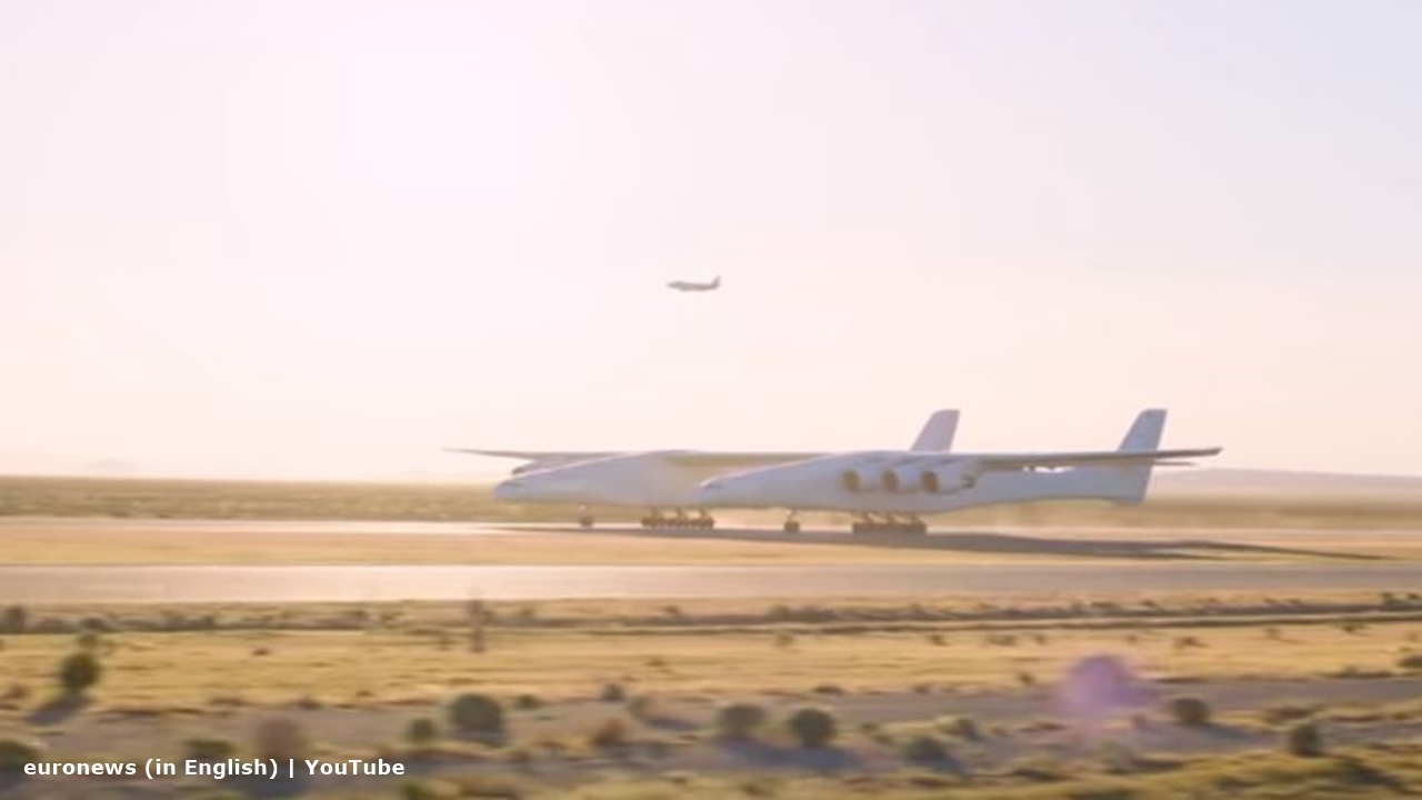 Successful test fight of Stratolaunch could see future satellites launch from the air