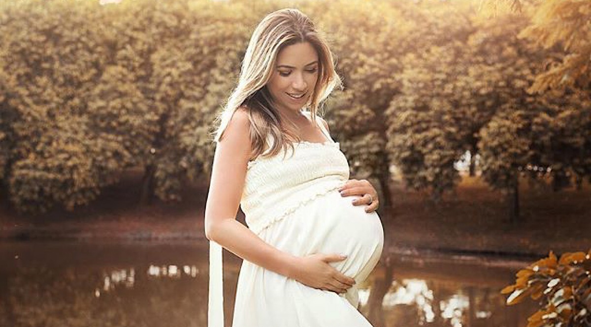 Nasce Senior, filho de Patricia Abravanel, e apresentadora divulga foto do bebê