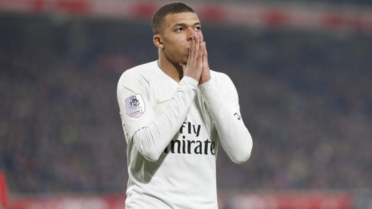 32e journée de Ligue 1 : humilié à Lille, Paris repousse à nouveau son sacre