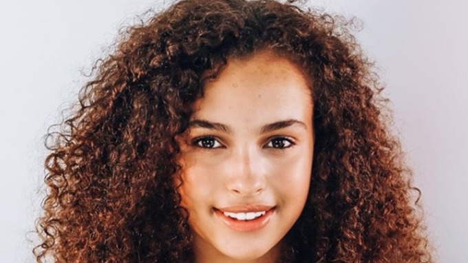 Morrea atriz Mya-Lecia Naylor, de 'Almost Never’ e 'A Viagem'