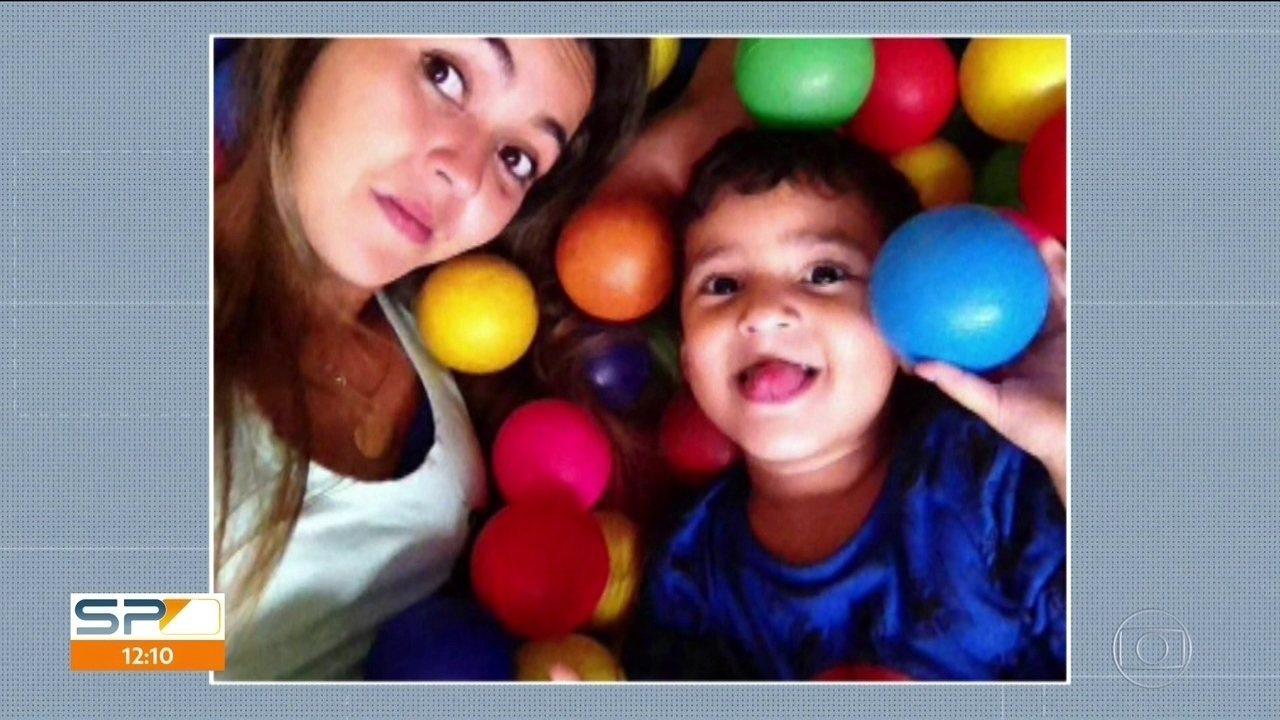 Corpo de menino de 5 anos atropelado após assalto é enterrado em São Paulo