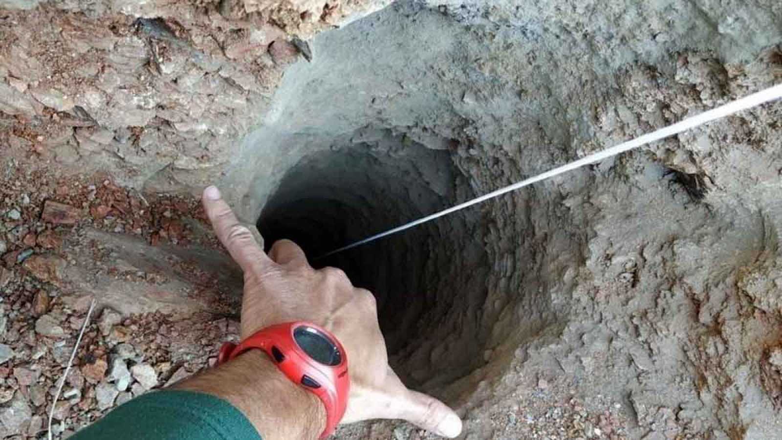 El dueño de la finca pide un careo con el padre del pequeño Julen
