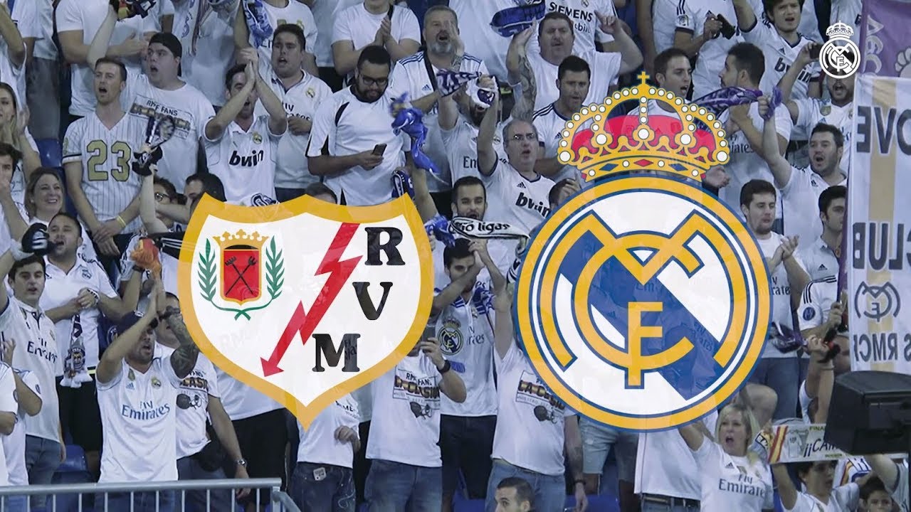 Un aficionado del Rayo Vallecano obliga a retirar una cámara con su chaqueta