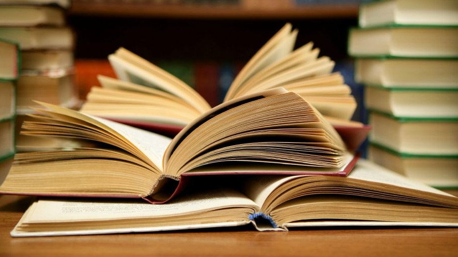 Prende vita 'Karma Hostel', il nuovo romanzo di Francesco De Luca